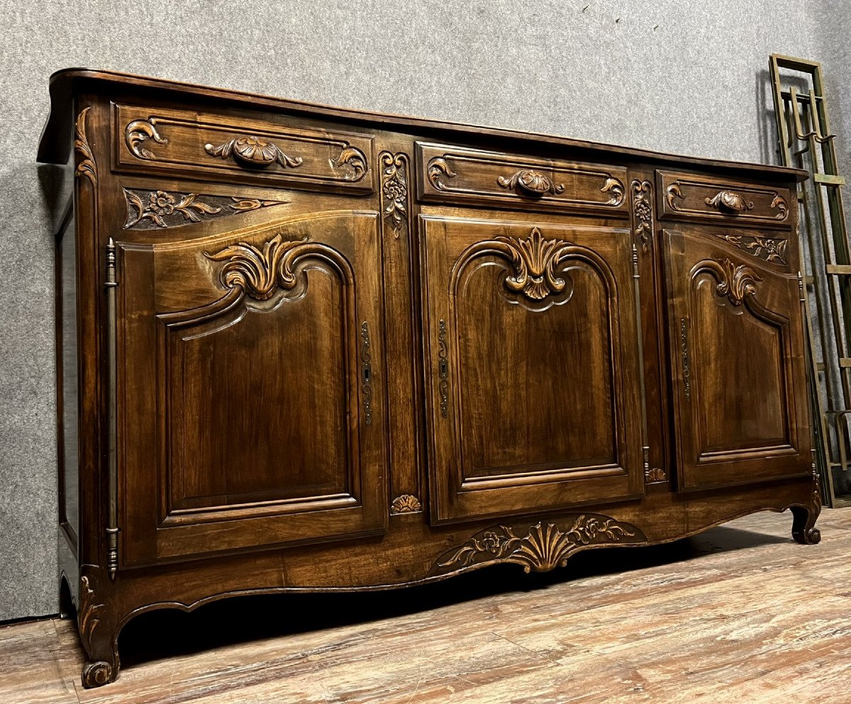 enfilade Provençale de style Louis XV en noyer époque XXeme siècle